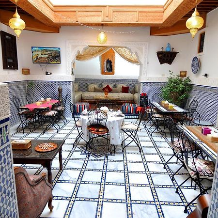 Riad Tafoukt Fès Exteriör bild