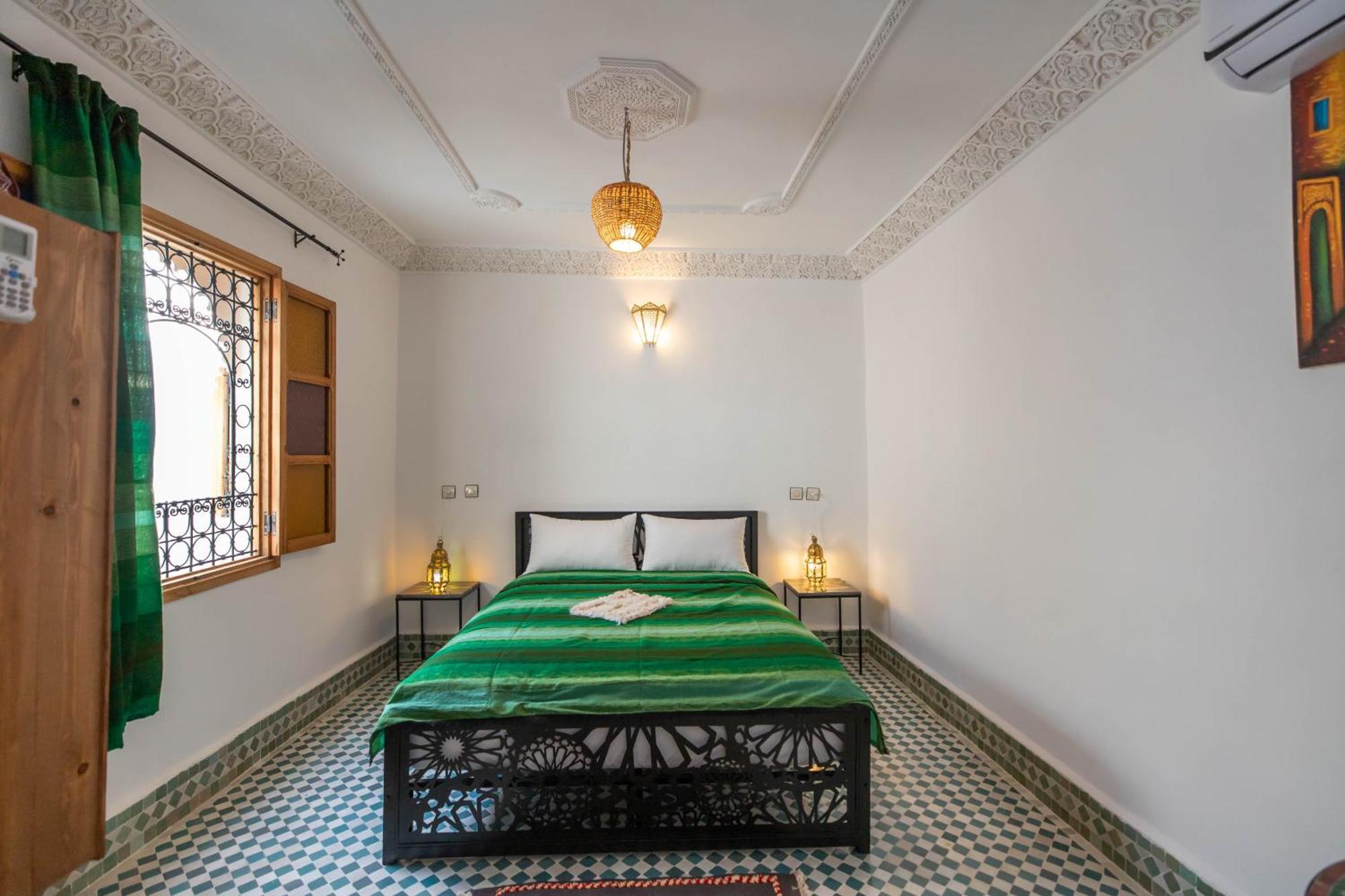 Riad Tafoukt Fès Exteriör bild