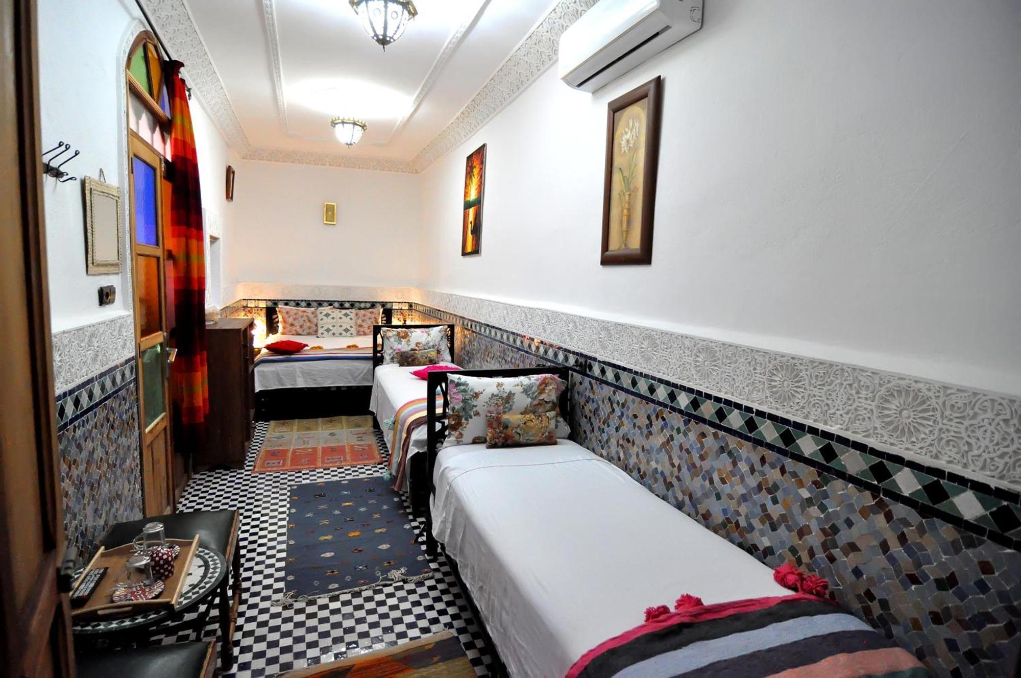 Riad Tafoukt Fès Exteriör bild