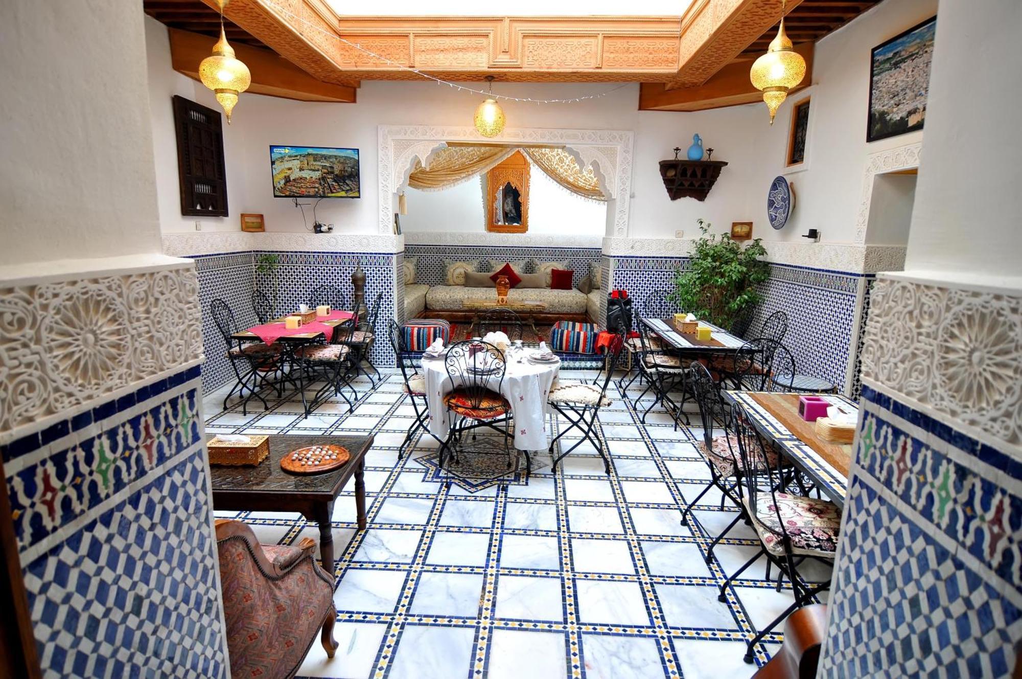 Riad Tafoukt Fès Exteriör bild