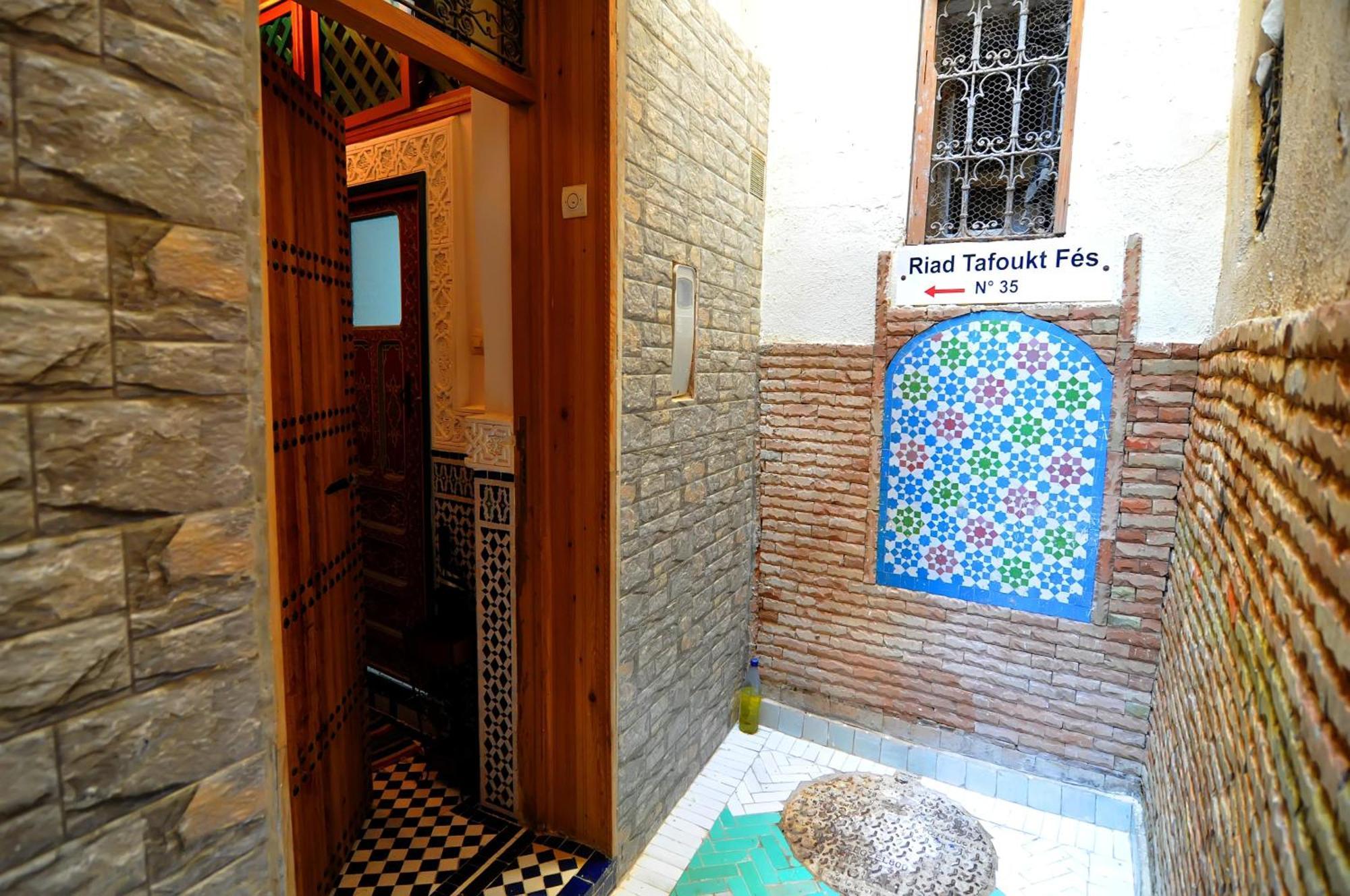 Riad Tafoukt Fès Exteriör bild